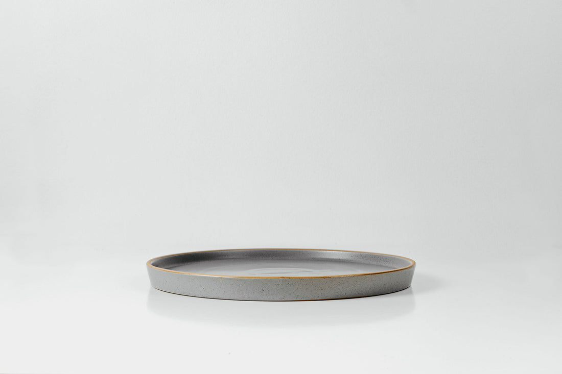 10” Entrée Plate - Lineage Ceramics