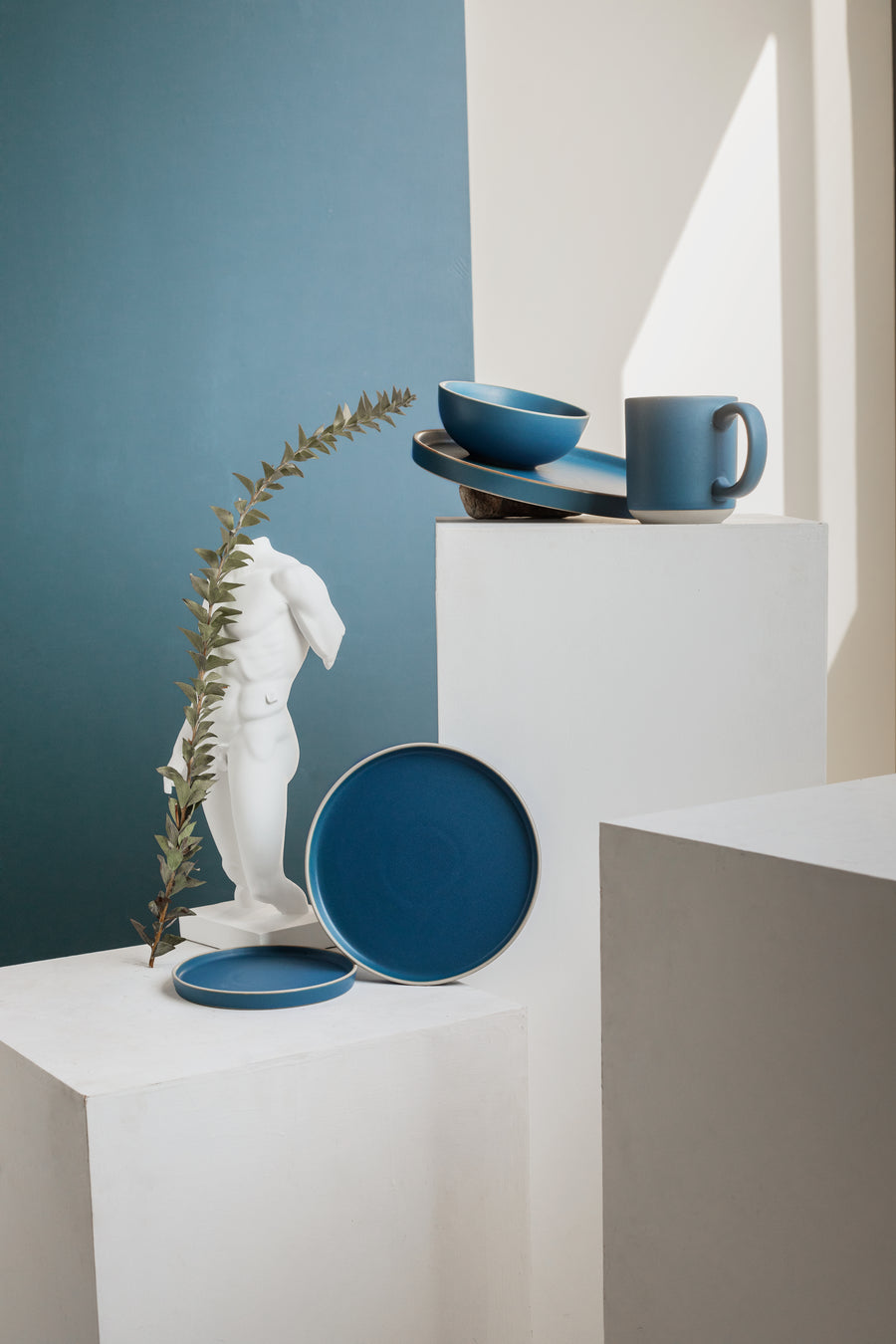 10” Entrée Plate - Lineage Ceramics