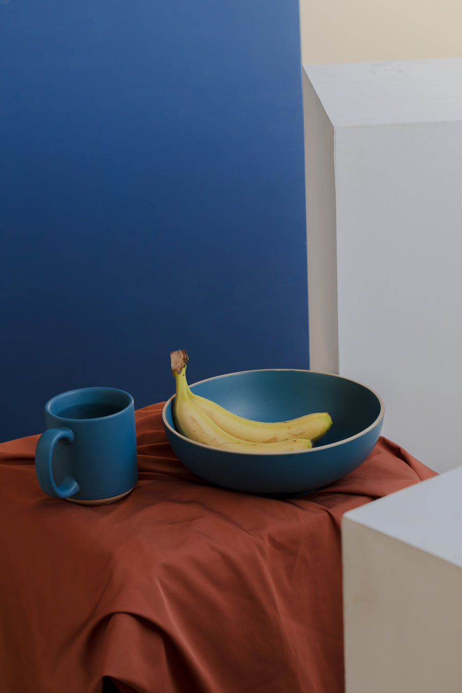 10'' Large Family Serving Bowl 90 oz. - Lineage Ceramics