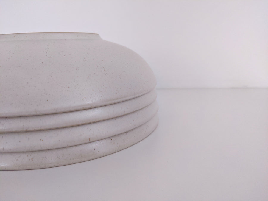 The Shallow Serving Bowl - Lineage Ceramics